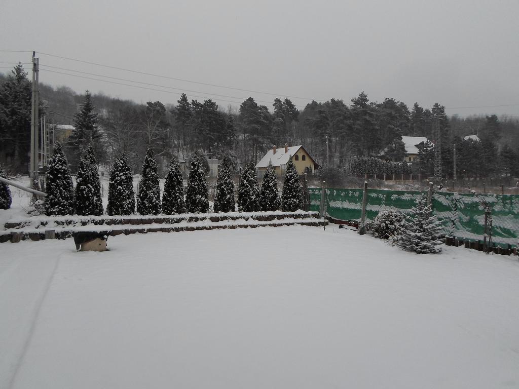 Hotel Pacsirta Vendeghaz Egerszalók Exterior foto